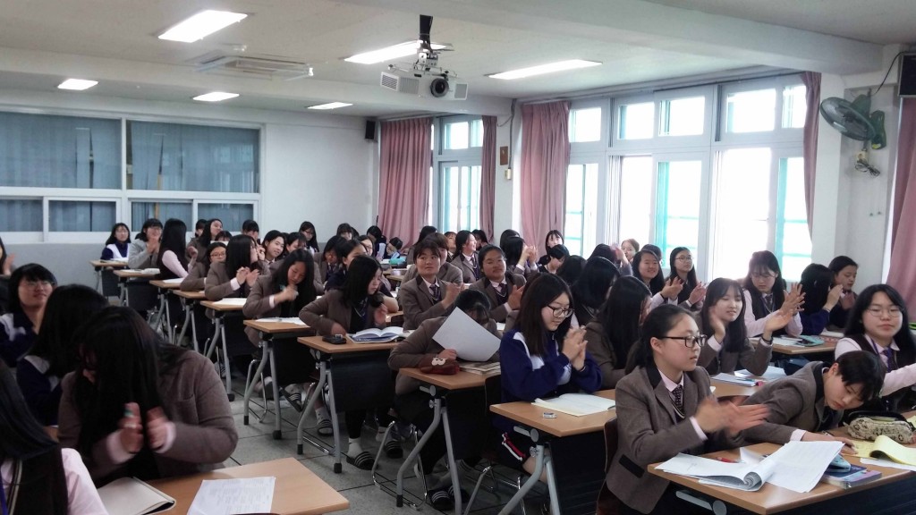 교과서 밖에서 만난 시인 6