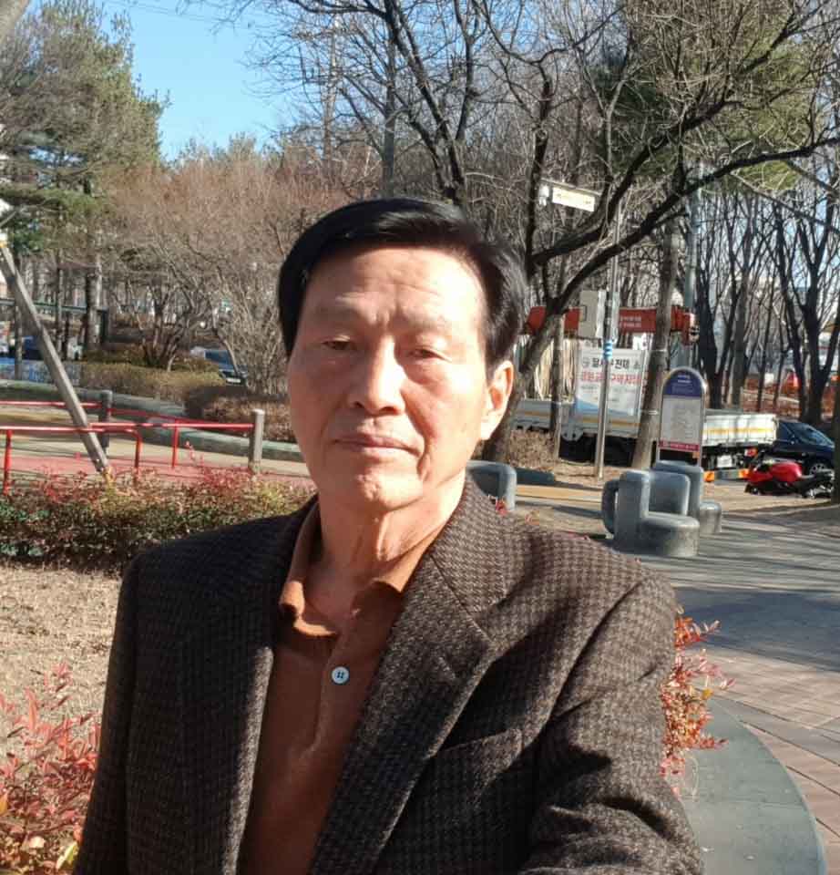 노덕경 수필가